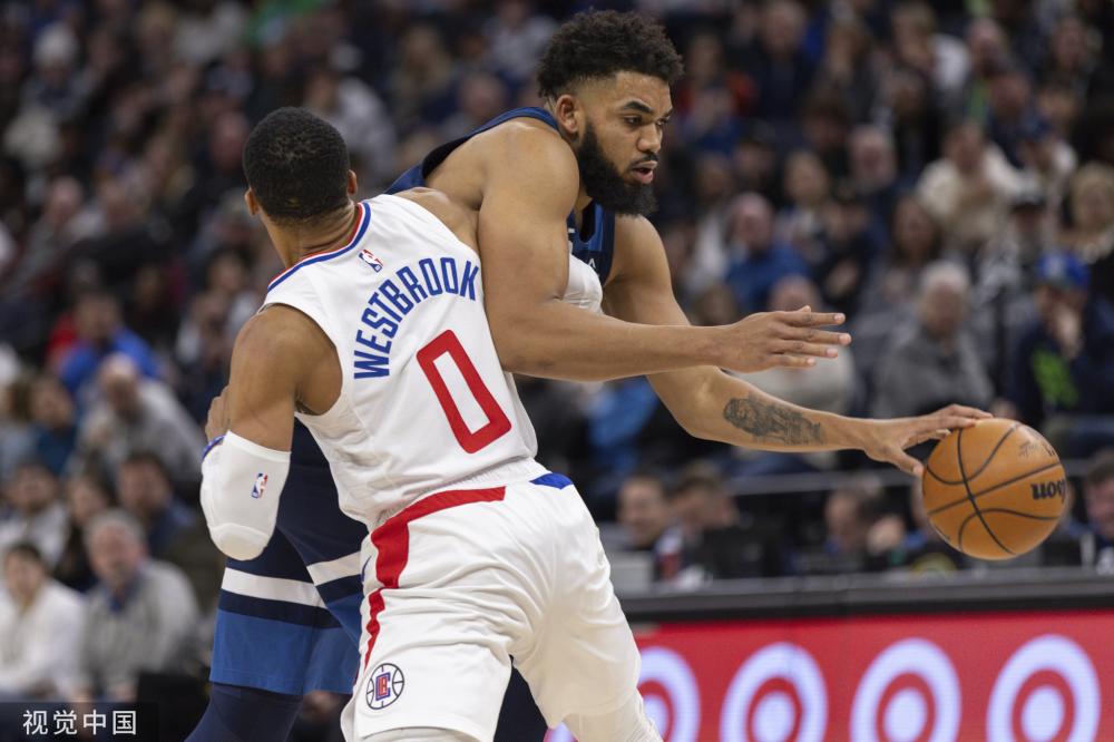 暂时领先 暂时领先