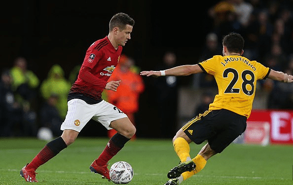 备受瞩目 备受瞩目